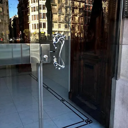 Mr. Serrano Apartments Barcelona Exterior photo